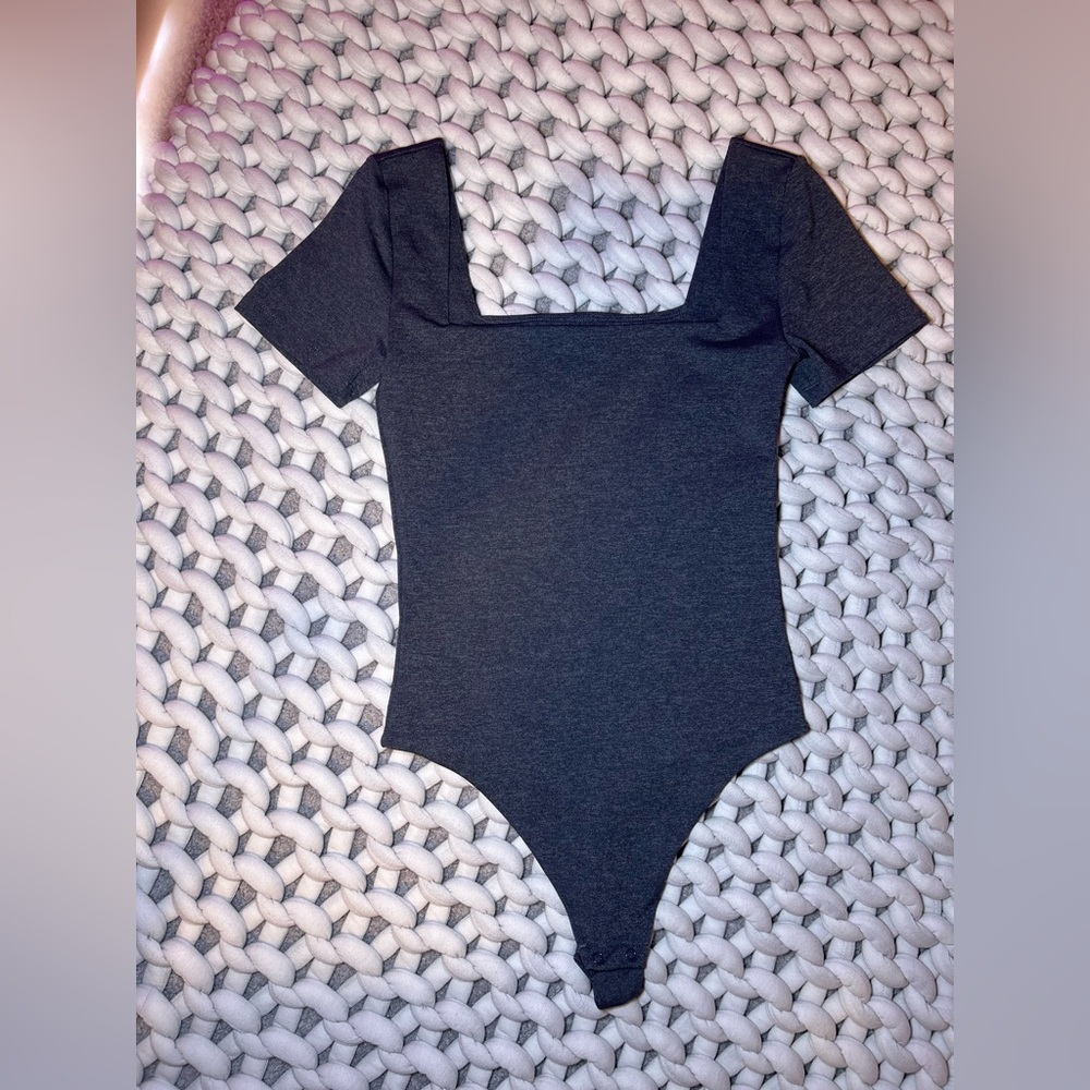 Aritzia Contour Bodysuit - Gray